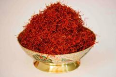 Premium Iranian Super Negin Saffron – Qayenat Origin | Long & Thick Red Threads | Export Quality – product photo 2, product detail gallery